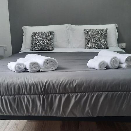 Casa Napul'E Hotel เนเปิลส์ ภายนอก รูปภาพ
