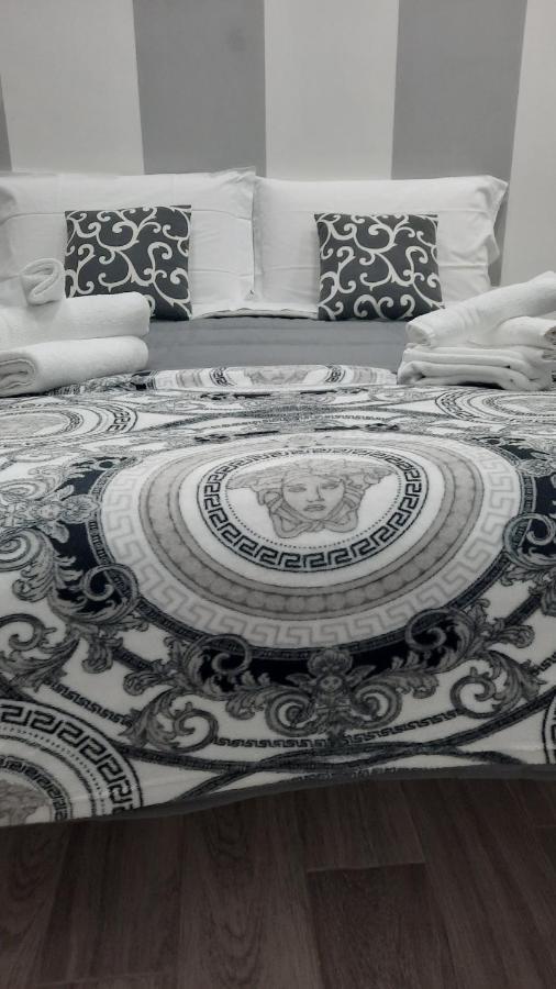 Casa Napul'E Hotel เนเปิลส์ ภายนอก รูปภาพ